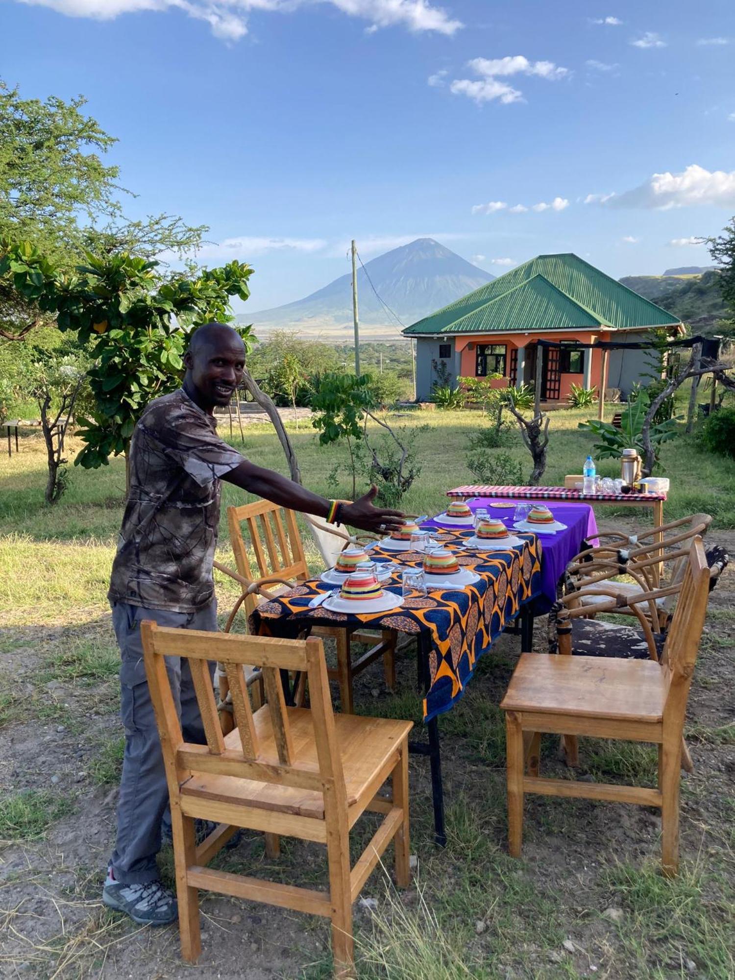 Lake Natron Maasai Guesthouse Mtowabaga エクステリア 写真